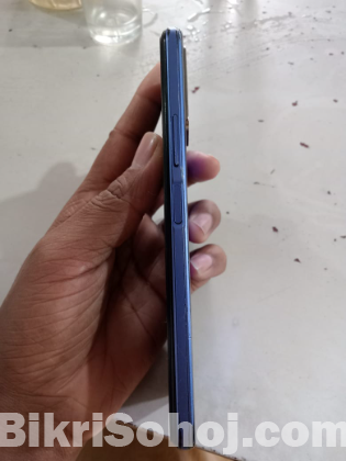 Vivo y21